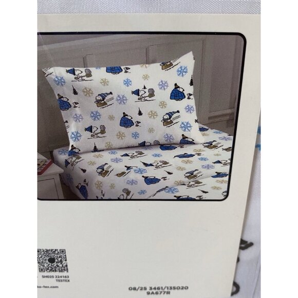 Peanuts Snoopy Puffy Coat TWIN SIZE Sheet Set Christmas Puffer Jacket White Blue - Picture 10 of 14